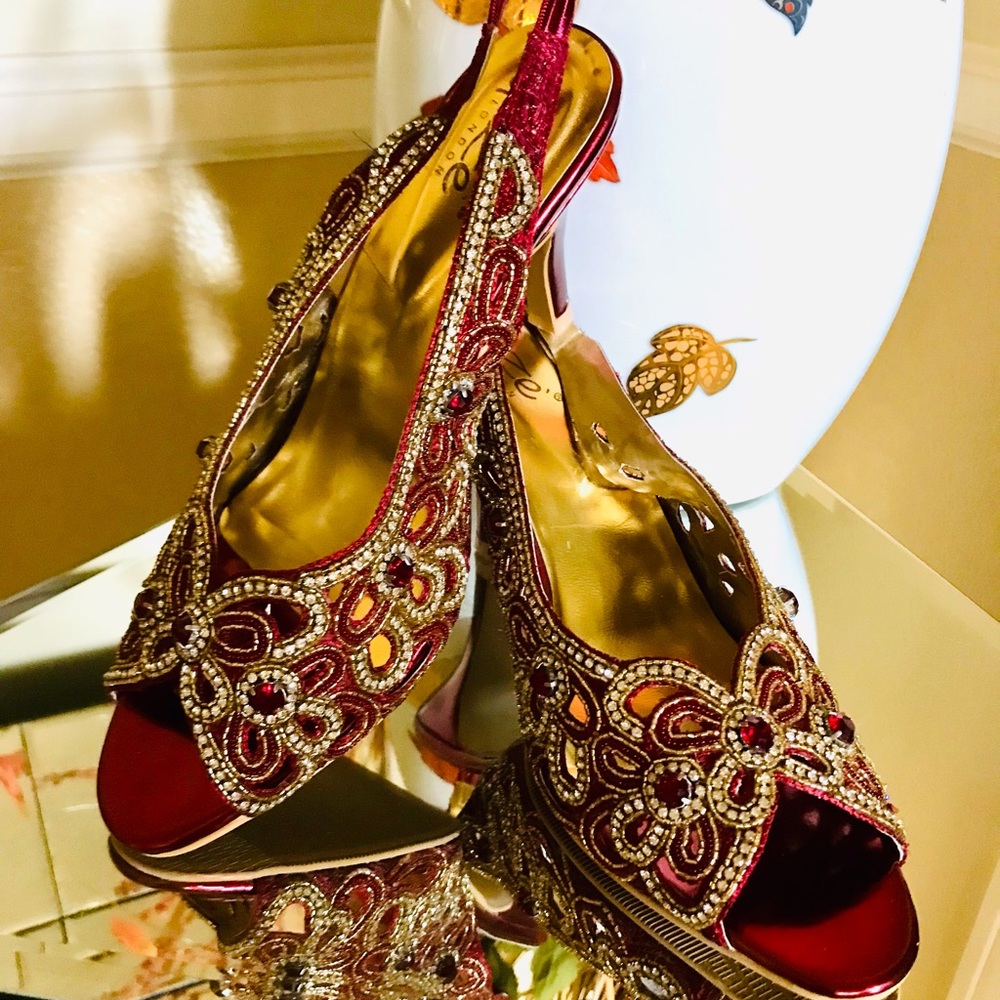NWT Red rhinestone shoes  Final Clearance